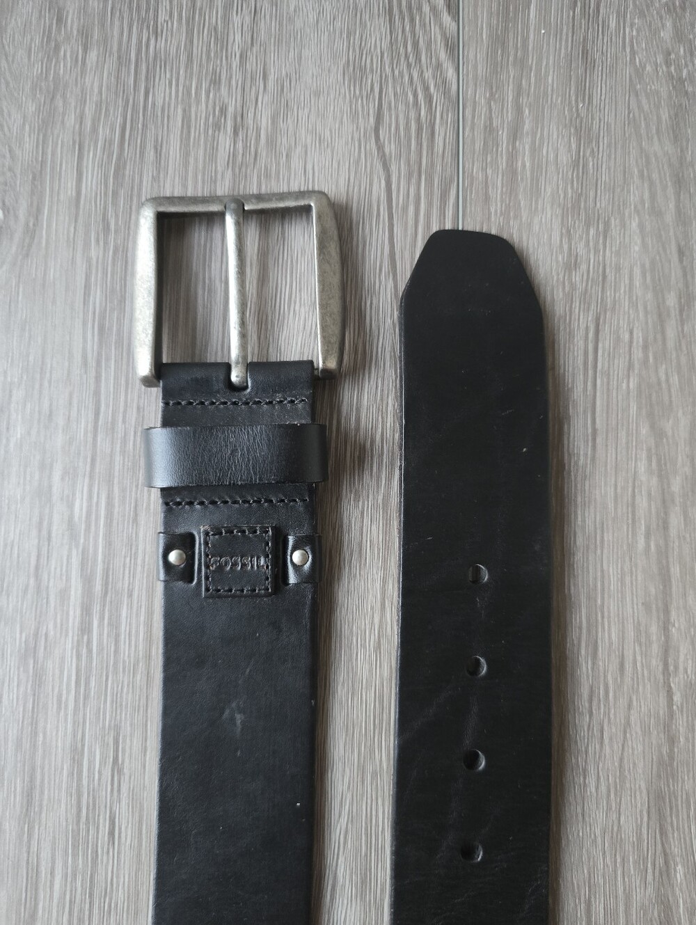 Fossil Mens Black Genuine Leather Belt Antique Silver Buckle Size 36